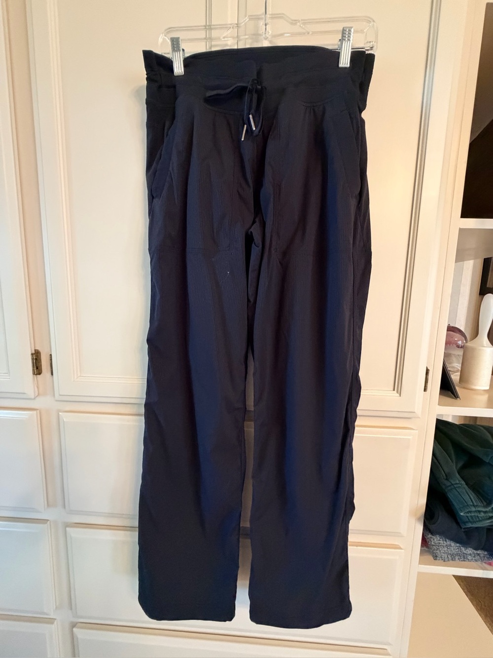 Lululemon dance studio black 10 wide leg women